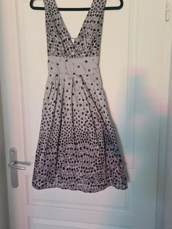 Robe imprimée gris et scintillante - photo numéro 2