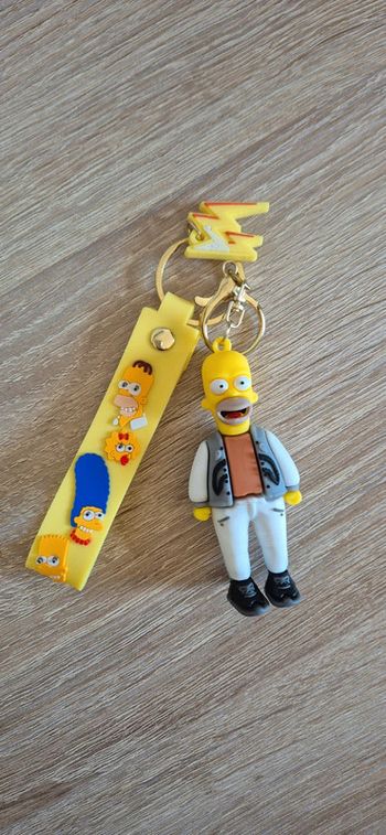 Porte clés 🔑  The Simpsons Omer.