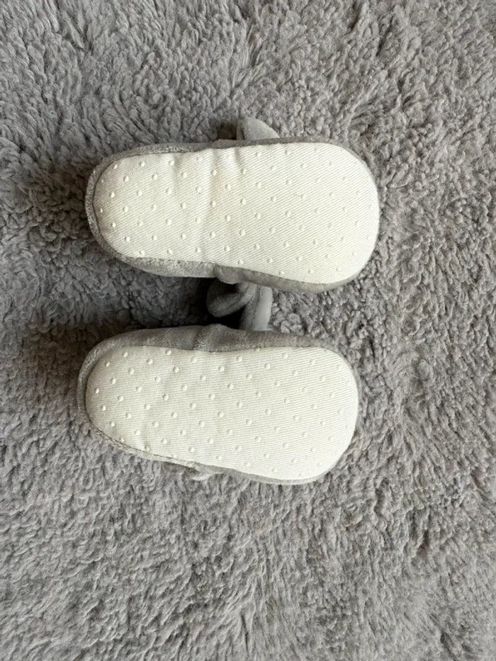 Chaussons bébé - photo numéro 3