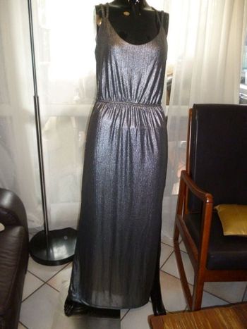 superbe robe de soirée taille S - NEUF