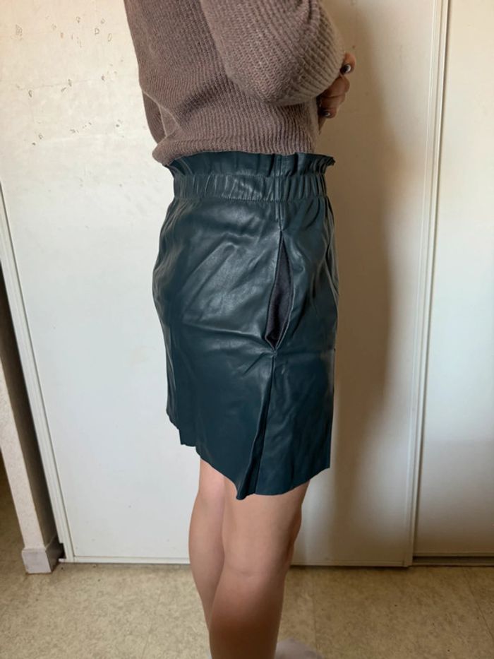 Jupe simili cuir - photo numéro 2