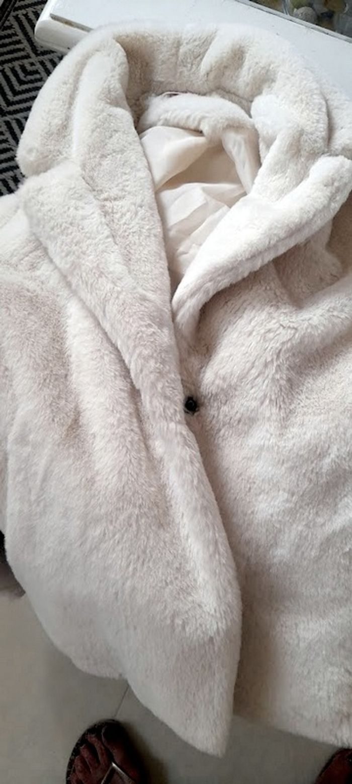 Veste fausse fourrure - photo numéro 3