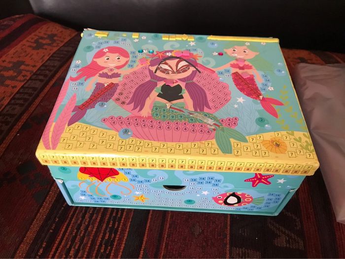 Lot de vernis + boîte de rangement - photo numéro 3