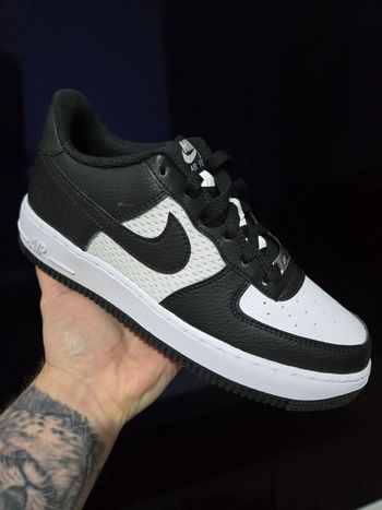 Nike air force 1 - taille 38,5 femme - neuves authentiques- noir blanc