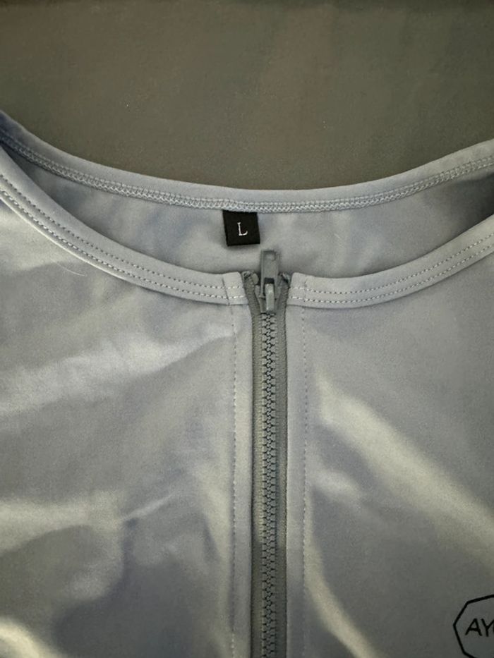 Haut de sport Ayo activewear - photo numéro 2
