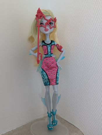 Poupée Monster high Lagoona Welcome to Monster high complète