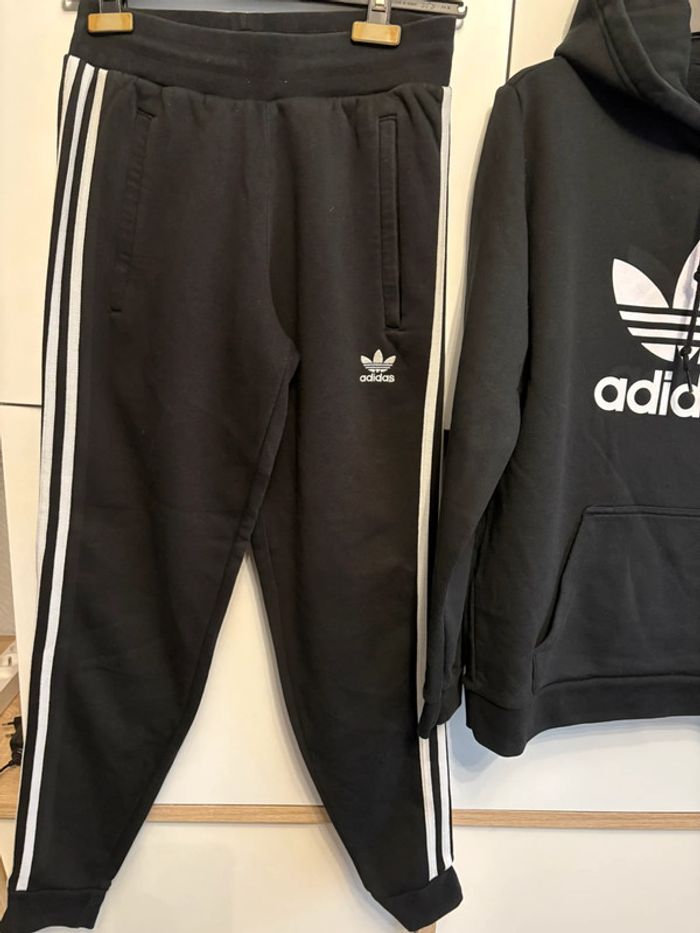 Survêtement Adidas taille S - photo numéro 3
