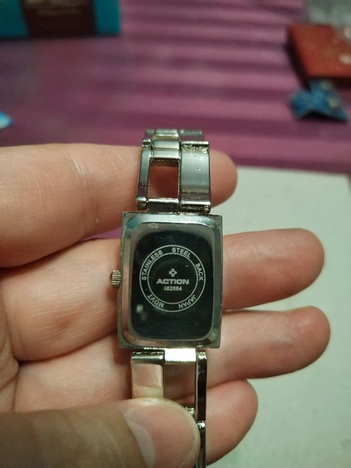 Petite montre femme - photo numéro 11