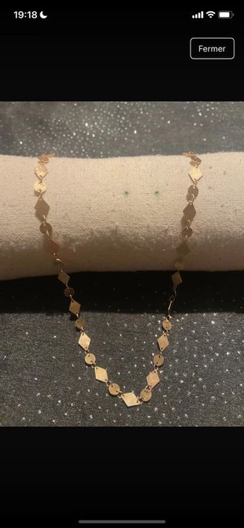 Collier près du cou géométrique doré