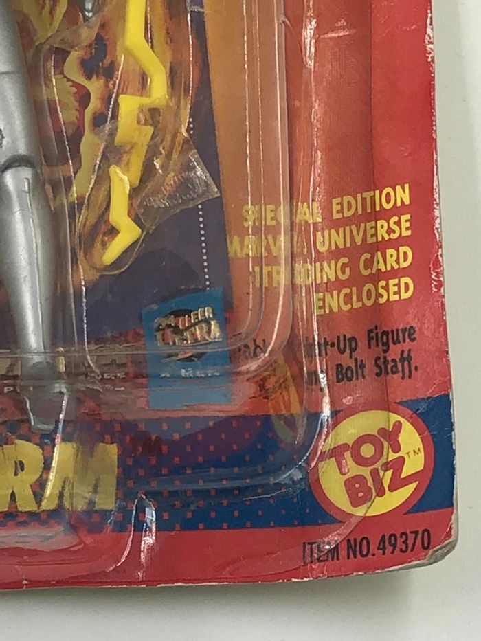 Figurine Marvel Comics X-Men Storm Toy Biz 1993 neuf - photo numéro 6