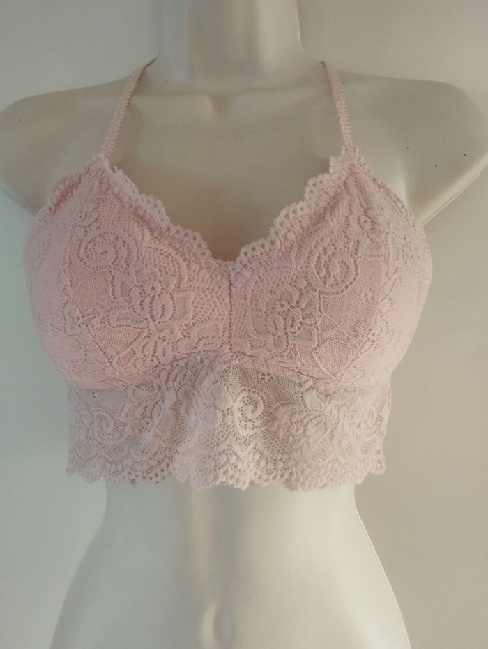 Brassière neuve rose avec dos triangle. Taille M. Hana - photo numéro 2