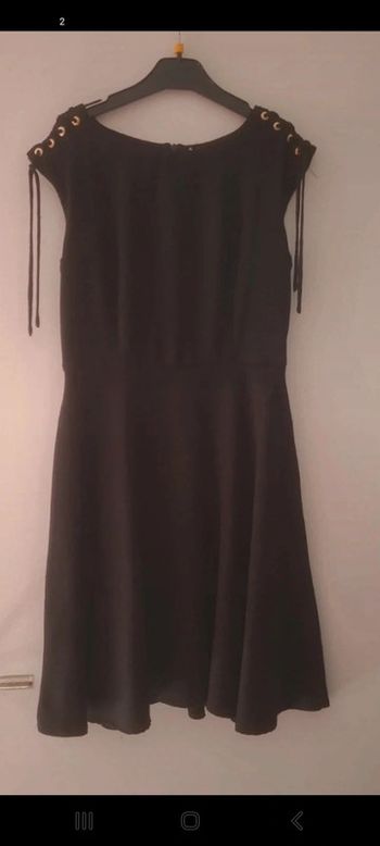 Robe cintrée taille 40