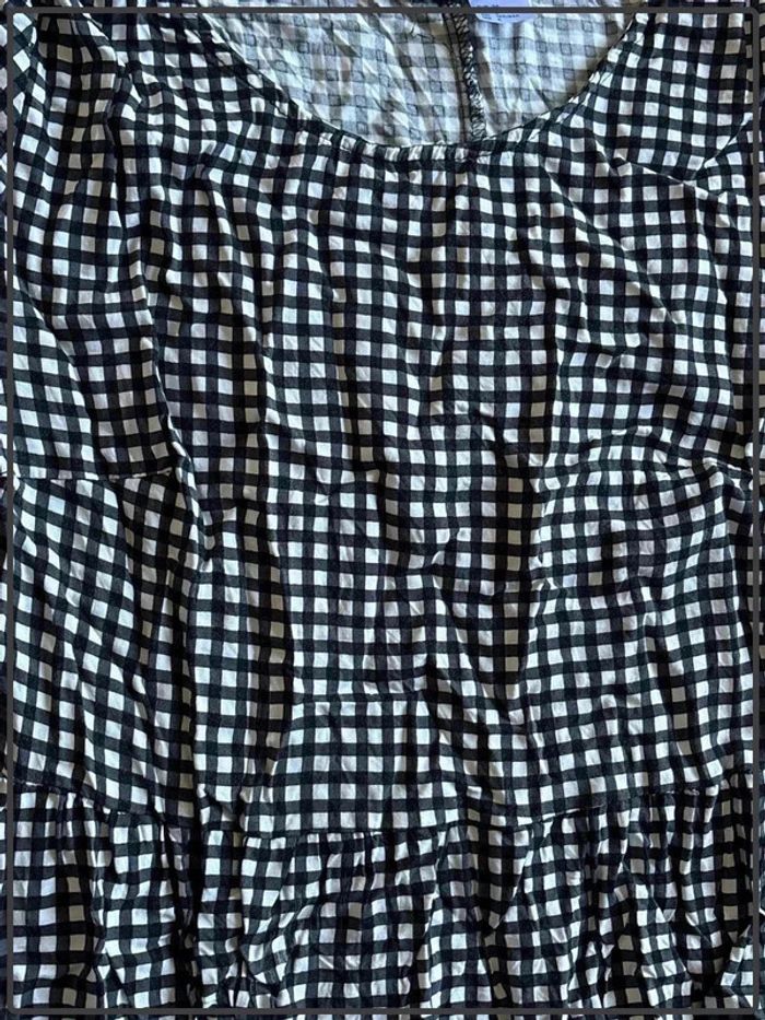 Robe courte taille 36 marque h&m - photo numéro 2