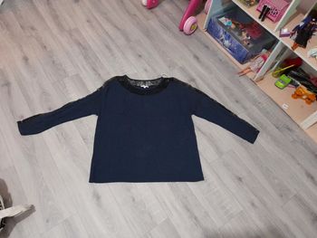 Top dentelle taille 4