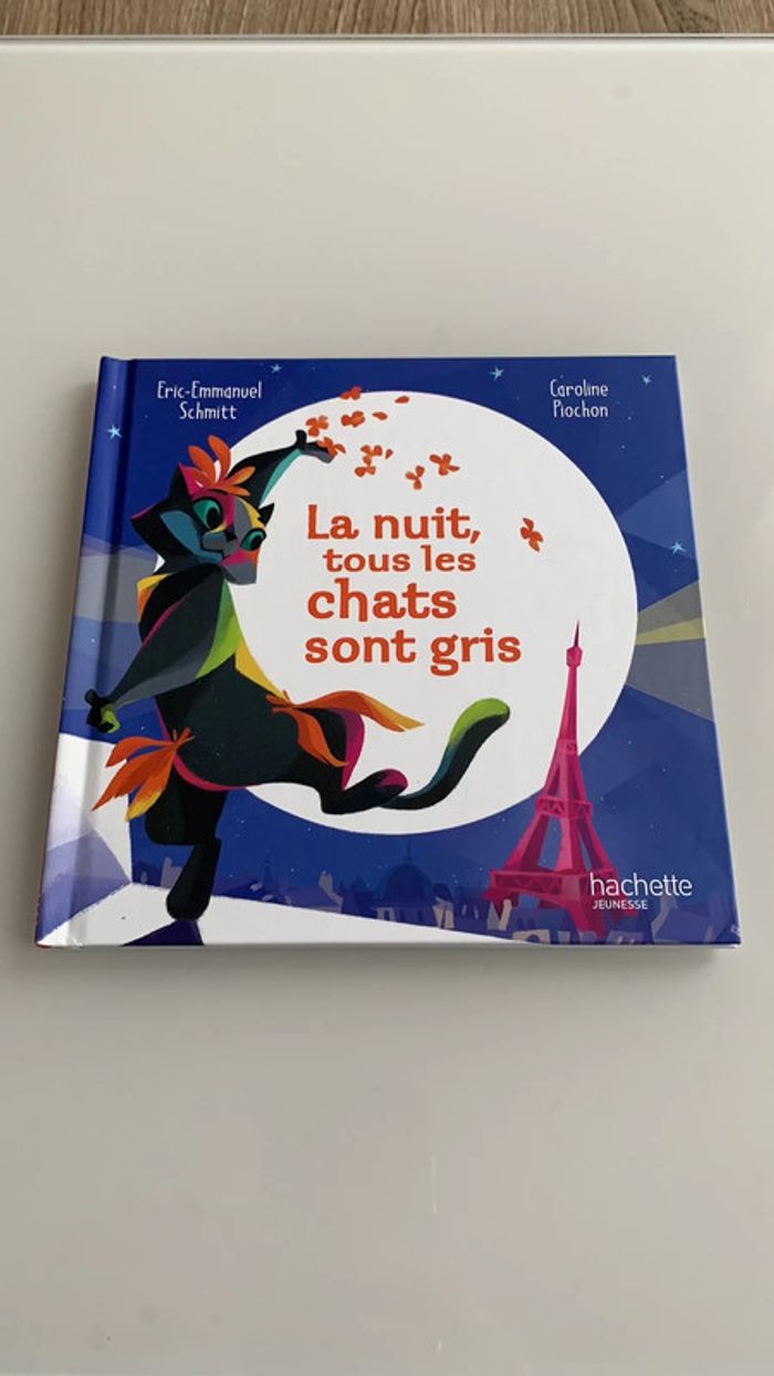 Livre La nuit tous les chats sont gris