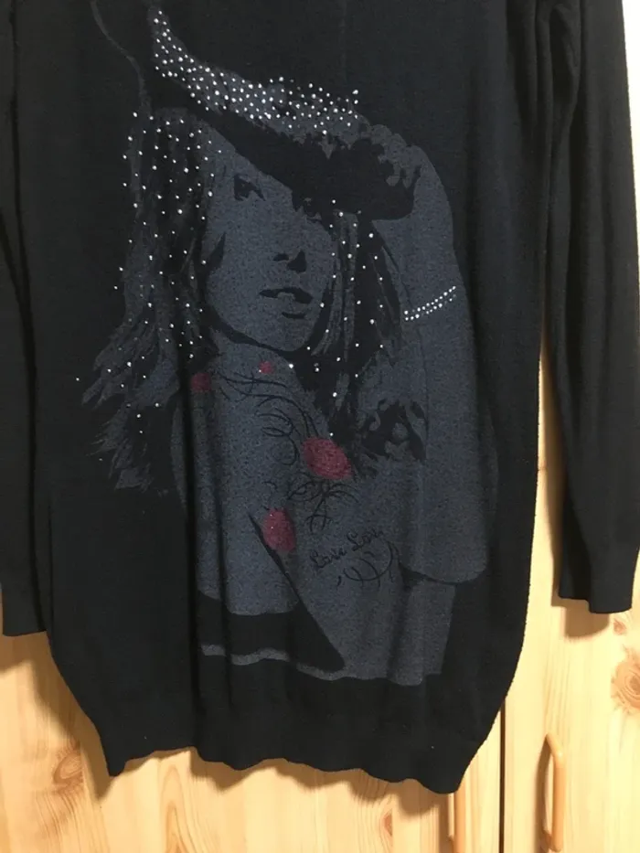 Pull long noire taille 38/40 - photo numéro 2