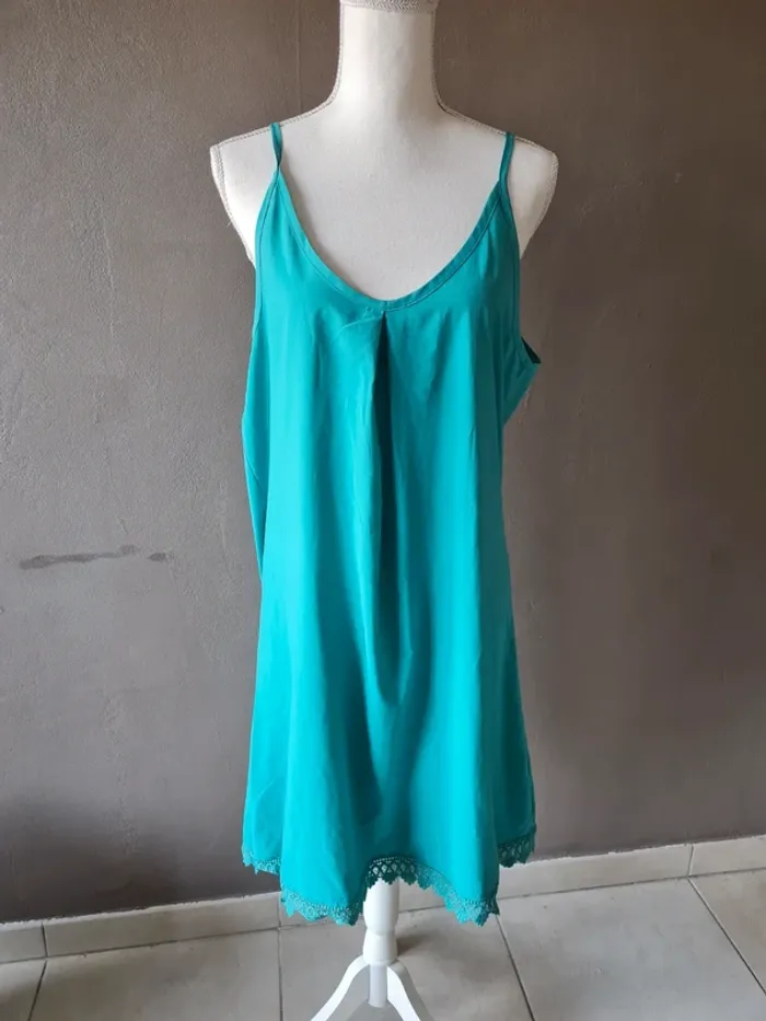Nuisette turquoise