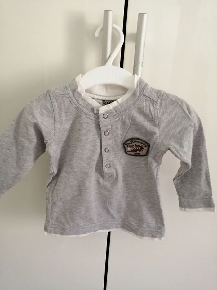 T. Shirt 18 mois - photo numéro 4