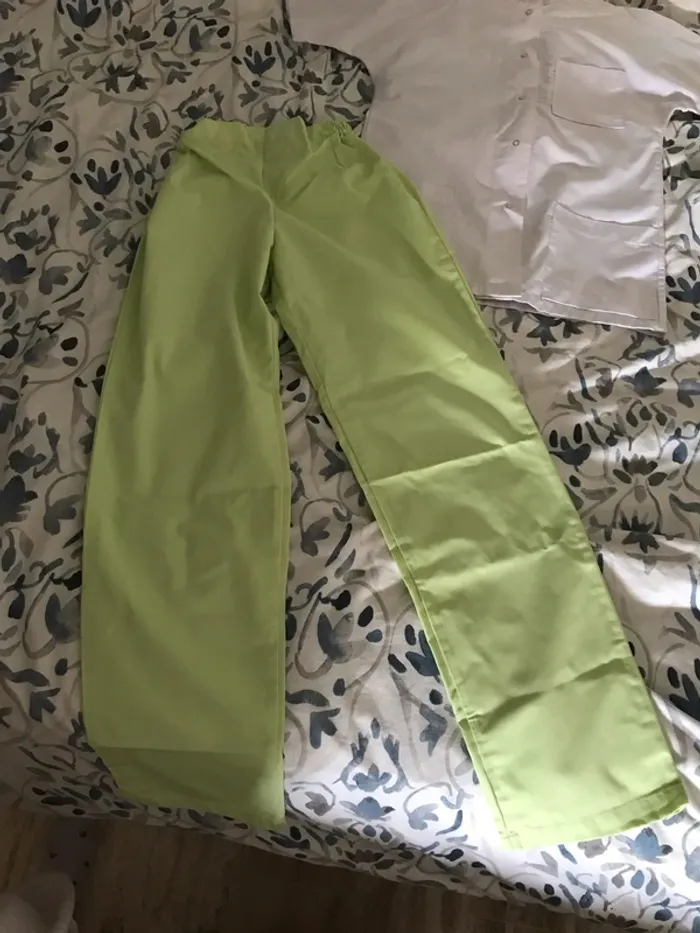 Tenue de soignants - photo numéro 2