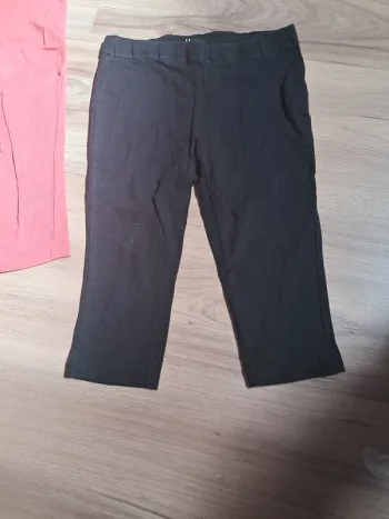 Lot 2 Leggings fille taille 5 ans