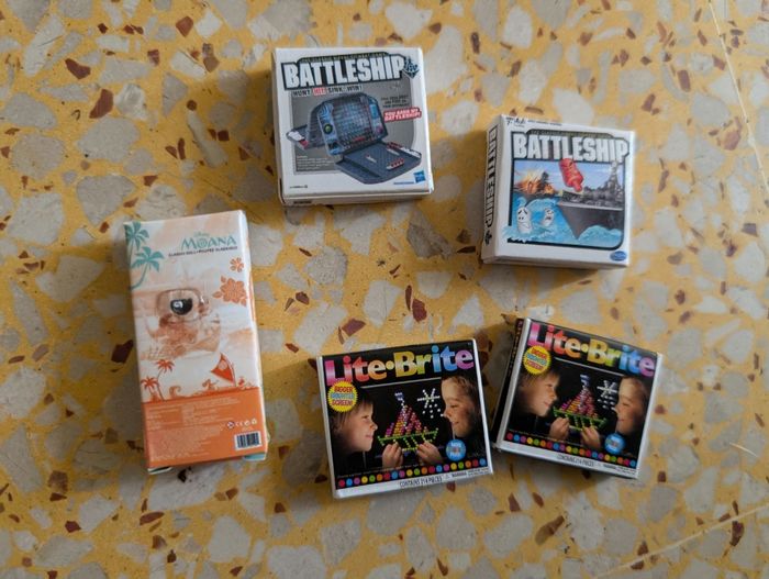 Lot figurines mini brands - photo numéro 2