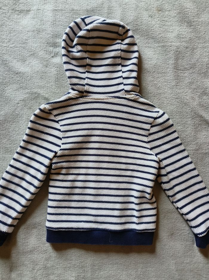 Gilet à capuche - photo numéro 2