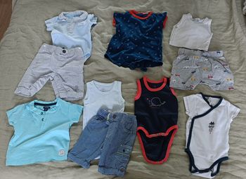 Lot été 10 pièces 3 mois