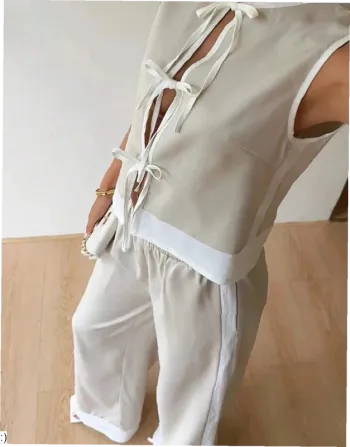 Ensemble Femme Deux Pièces Beige Haut Nouettes Pantalon Fluide - Taille S Neuf Jamais Porté