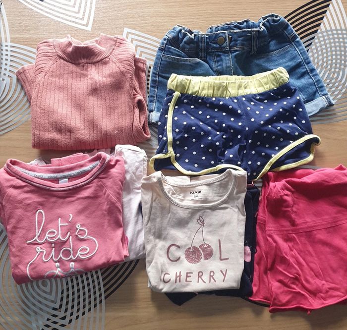 Lot vêtements fille 5 ans
