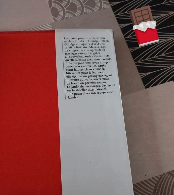 Livre l heure des secrets 450 pages - photo numéro 3