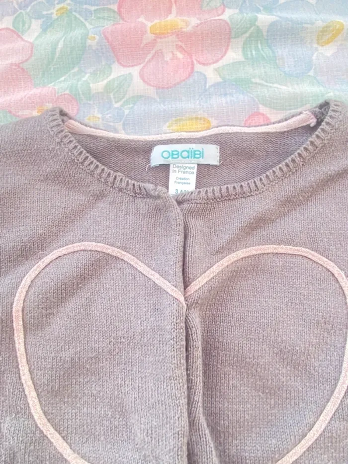 Très beau gilet obaibi 3 ans - photo numéro 2