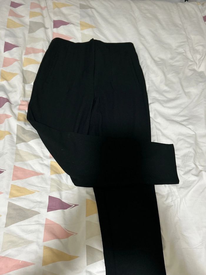 Pantalon ajusté taille 38