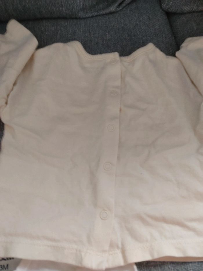 Lot de 3 tee-shirts manches longues taille 3 mois - photo numéro 5