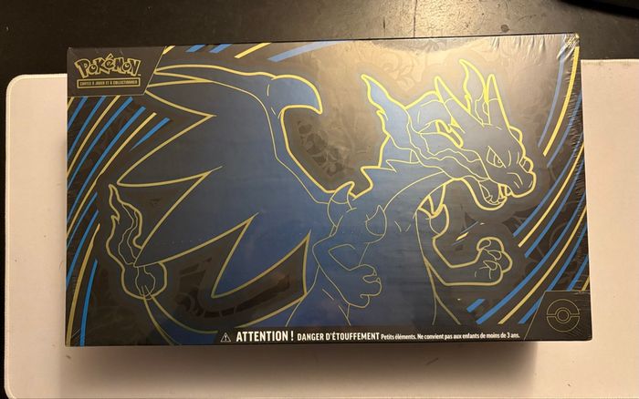 UPC Méga Dracaufeu X EX