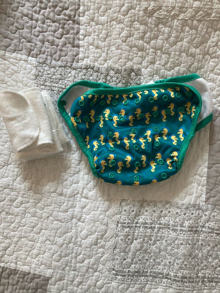 Couche de bain réutilisable - photo numéro 2