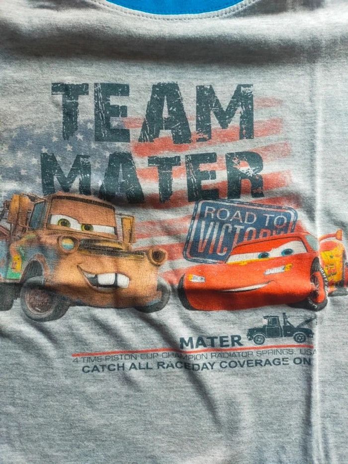 T-shirt  Disney cars Martin et flash McQueen - photo numéro 2