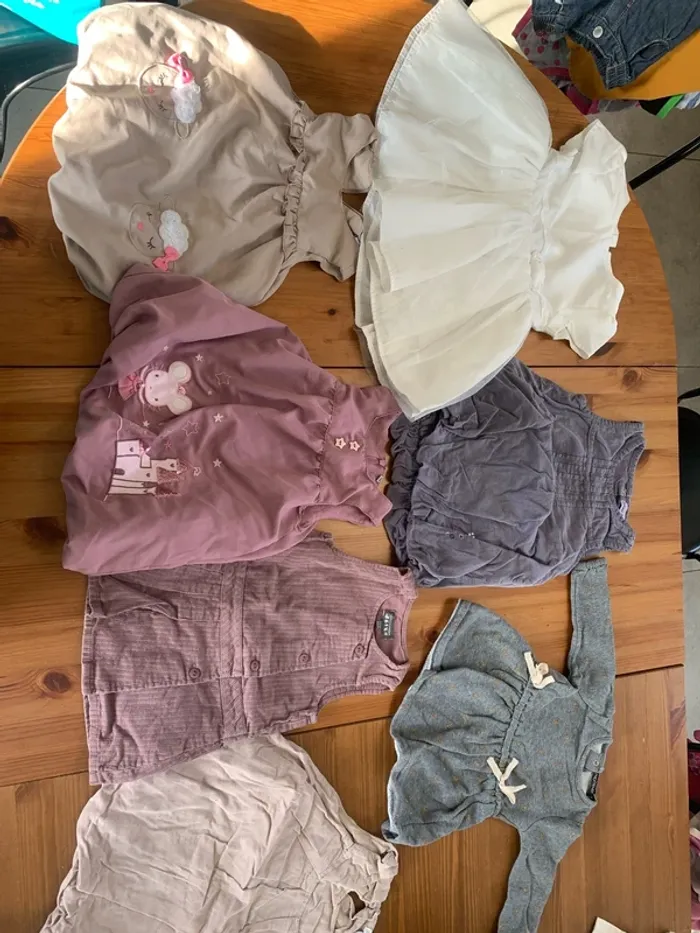 Lot de vêtements 12 mois filles - photo numéro 4