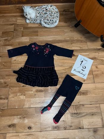 Ensemble robe et collants catimini bleu marine très bon état 6 mois