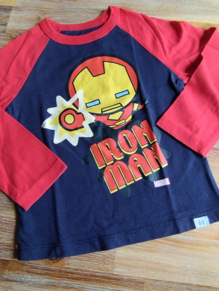 Tee shirt Iron Man de chez Gap taille 2ans - photo numéro 3