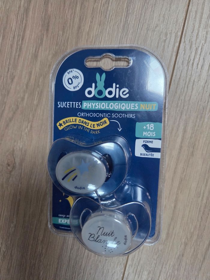 Sucette dodie 18mois +