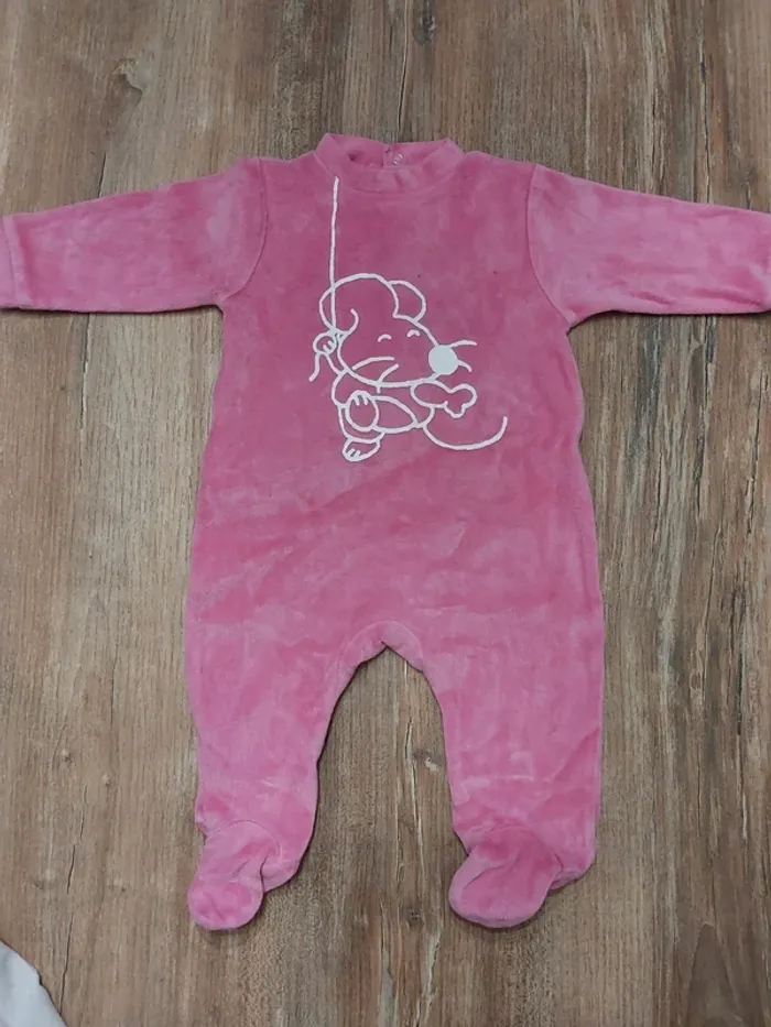Lot 6 pyjamas 6mois - photo numéro 8