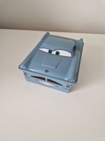 Lot feutres et crayons de couleurs