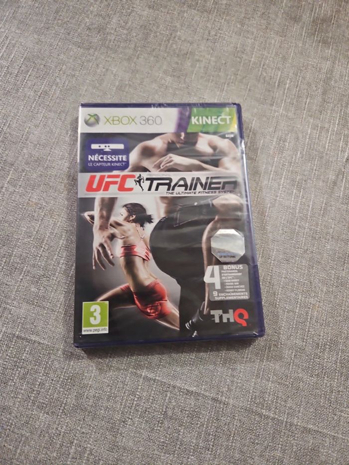Ufc trainer xbox 360 neuf