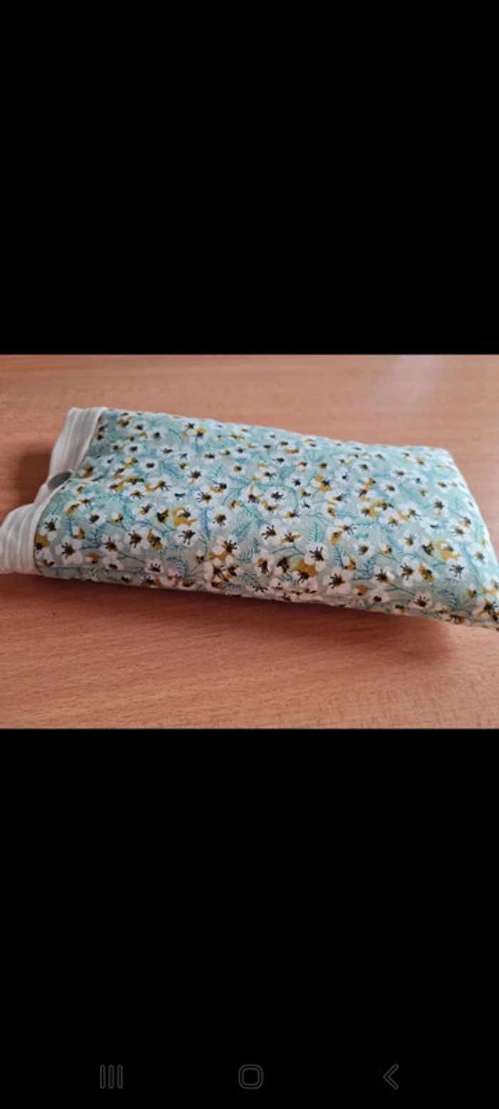 Pochette matelassée pour smartphone - photo numéro 2