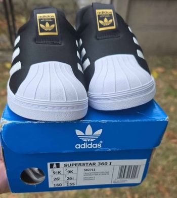 Basket adidas neuf taille 26