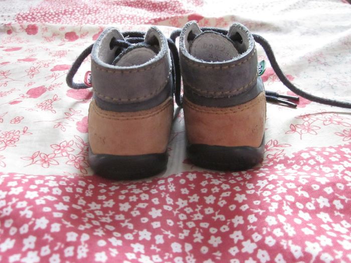 Chaussures Kickers en cuir bleu marine taille 18 - photo numéro 4