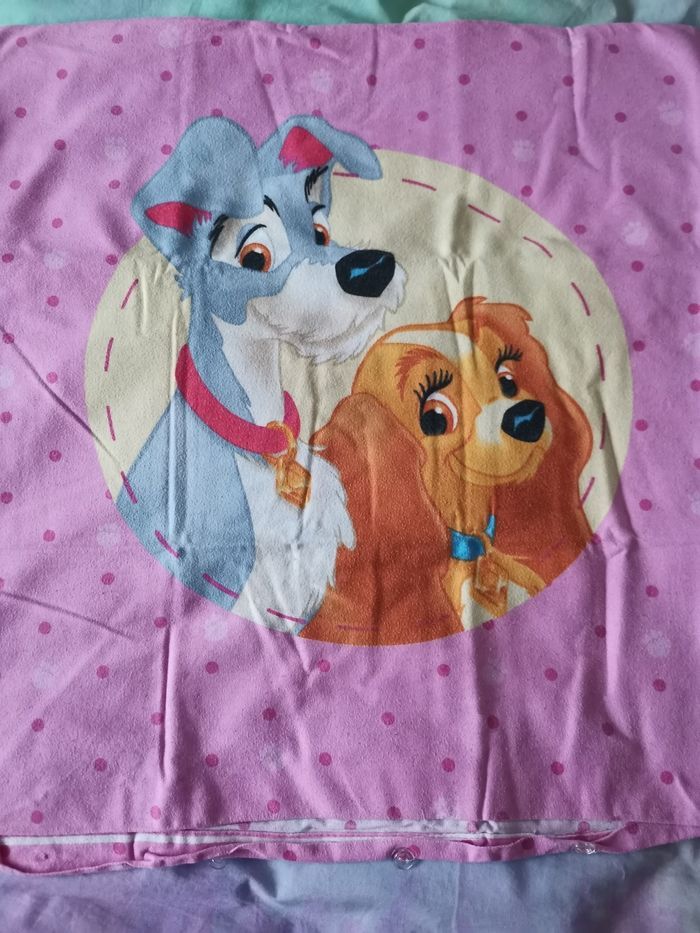 Taie d oreiller la belle et le clochard