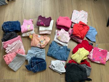 Lot vêtement 6 mois filles X 29 pièces