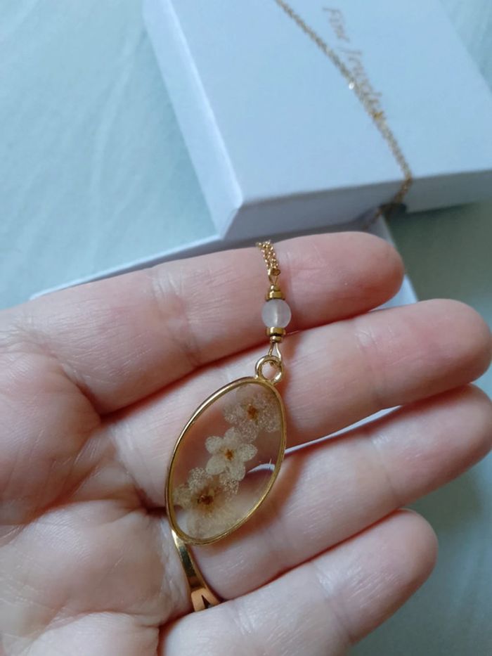 Collier vintage médaillon fleurs naturelles - photo numéro 3