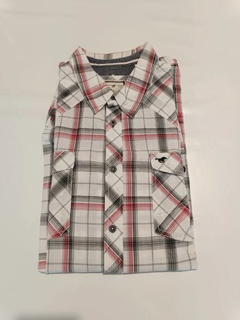 Chemise à carreaux